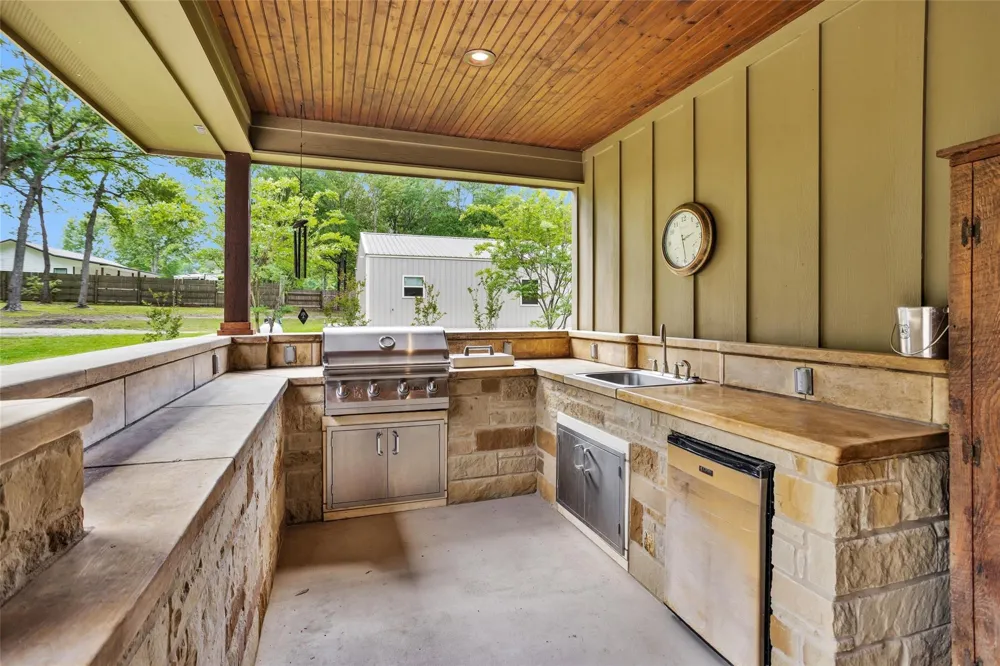 11781 Walding Road Montgomery, TX 77356