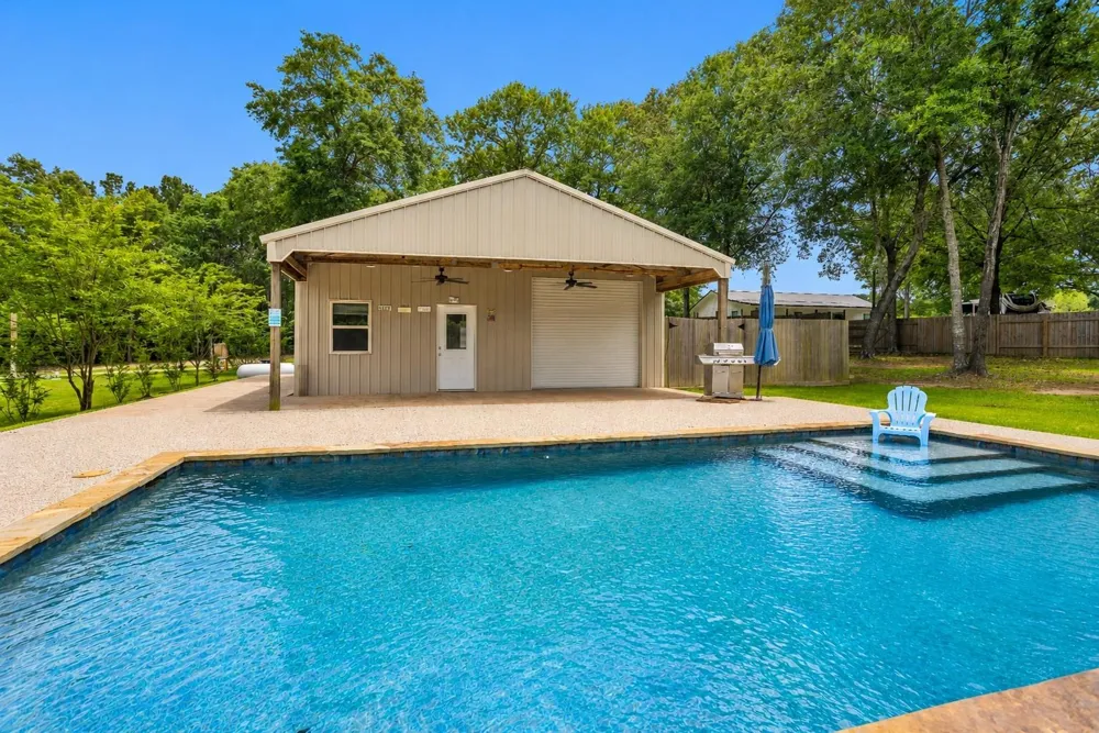 11781 Walding Road Montgomery, TX 77356