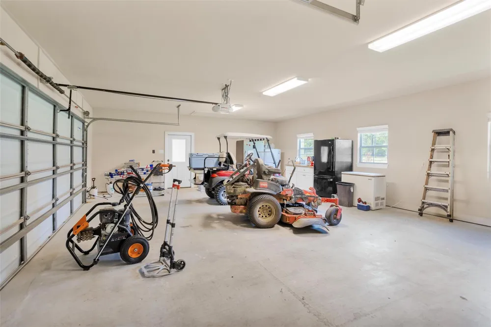11781 Walding Road Montgomery, TX 77356