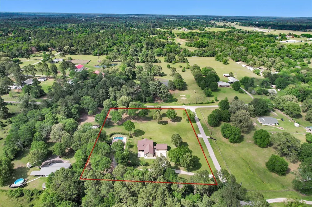 11781 Walding Road Montgomery, TX 77356
