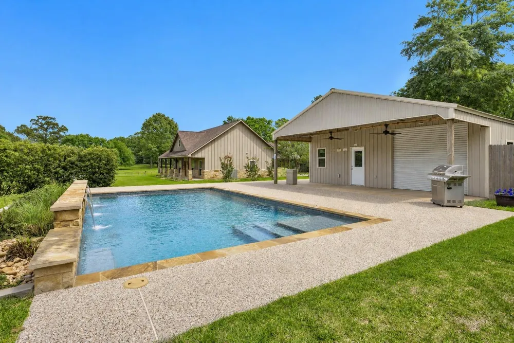 11781 Walding Road Montgomery, TX 77356
