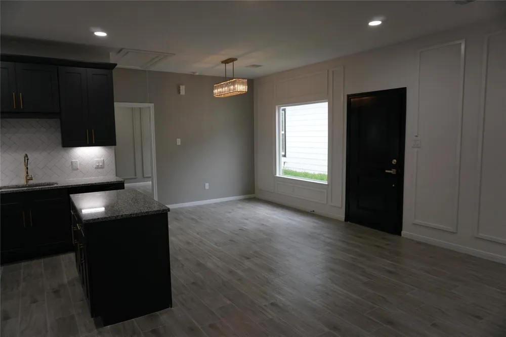 11553 Persimmons Willis, TX 77318