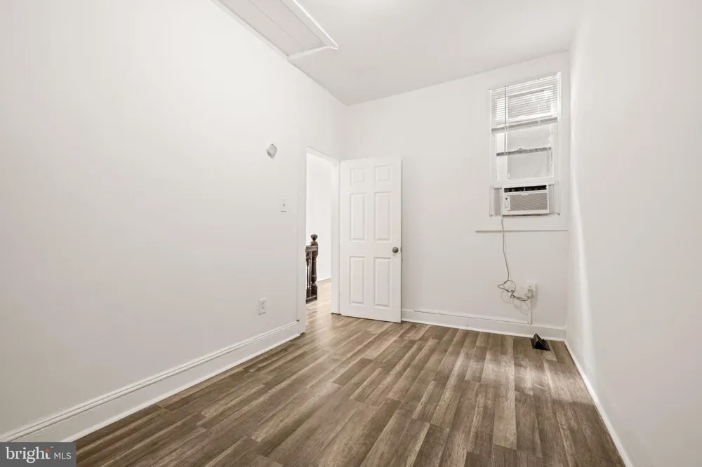 2770 THE ALAMEDA Baltimore, MD 21218