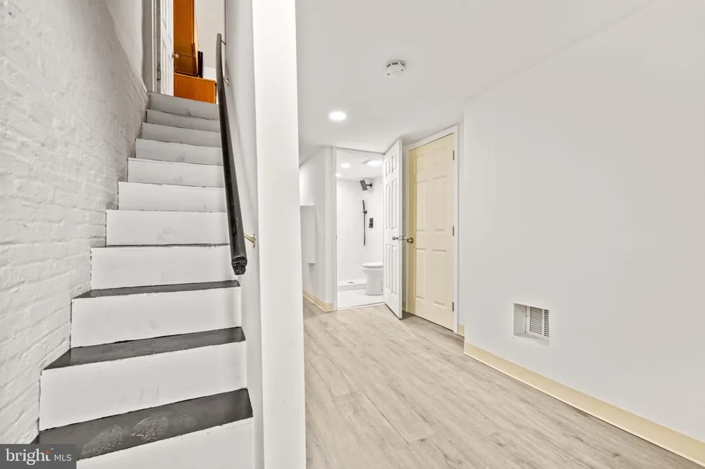 2770 THE ALAMEDA Baltimore, MD 21218