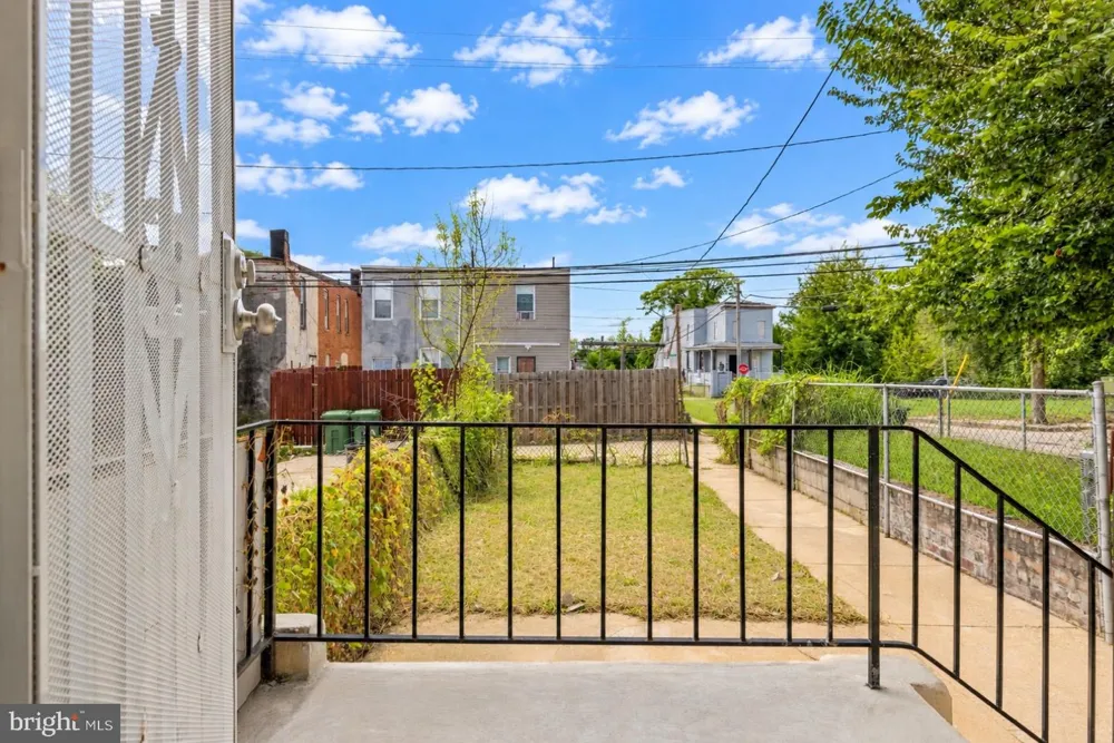 2770 THE ALAMEDA Baltimore, MD 21218