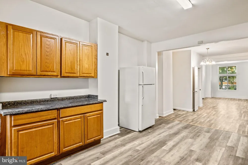 2770 THE ALAMEDA Baltimore, MD 21218