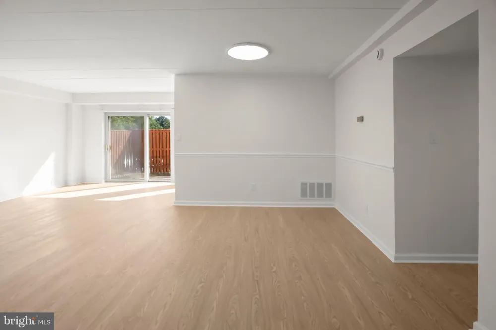 10444 FAULKNER RIDGE CIRCLE #7 7 Columbia, MD 21044