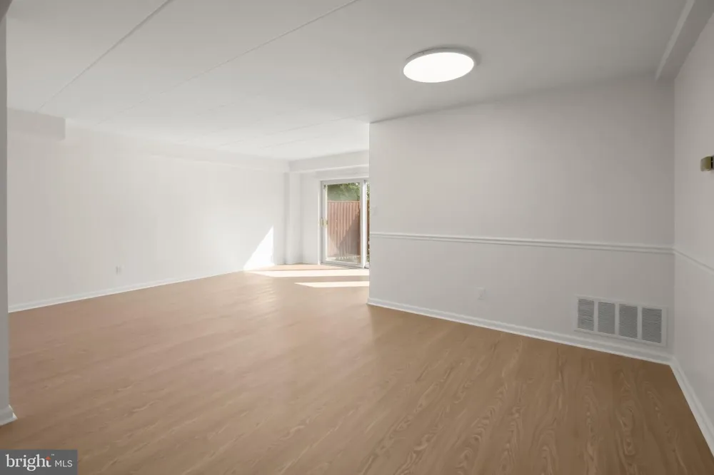 10444 FAULKNER RIDGE CIRCLE #7 7 Columbia, MD 21044