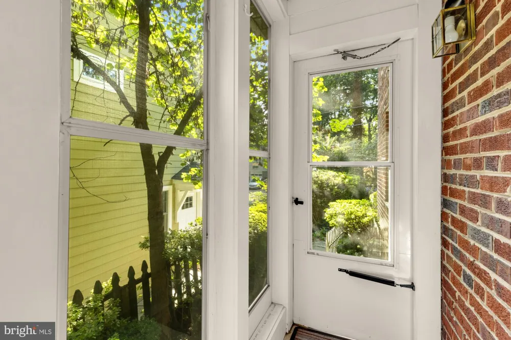 8406 HARTFORD AVENUE Silver Spring, MD 20910