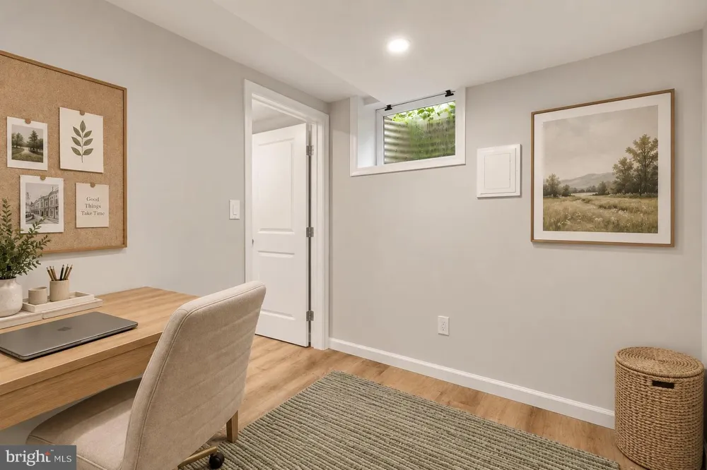 8406 HARTFORD AVENUE Silver Spring, MD 20910