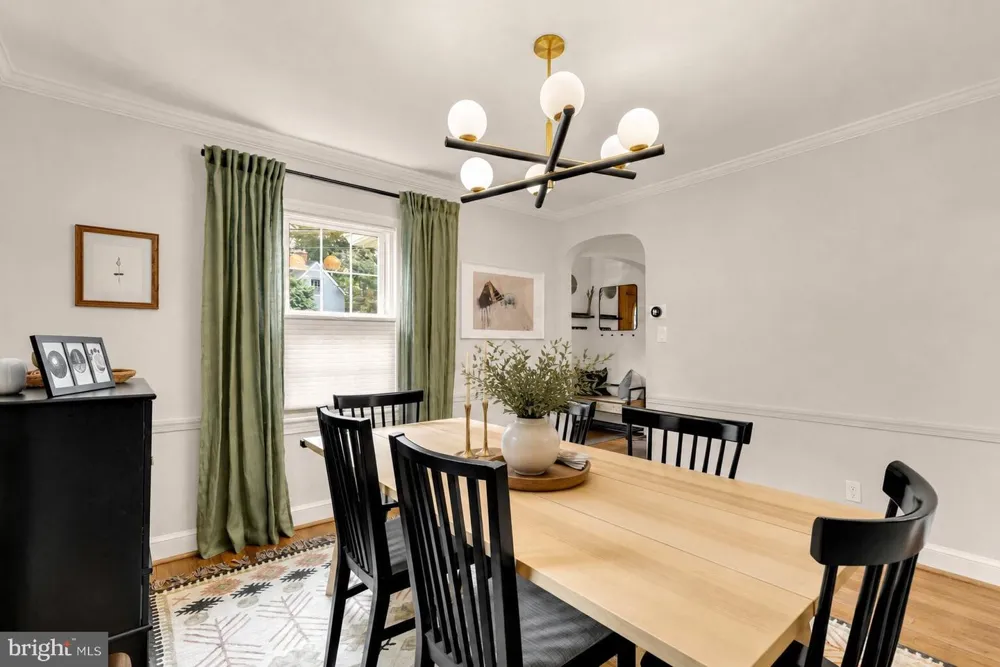 8406 HARTFORD AVENUE Silver Spring, MD 20910