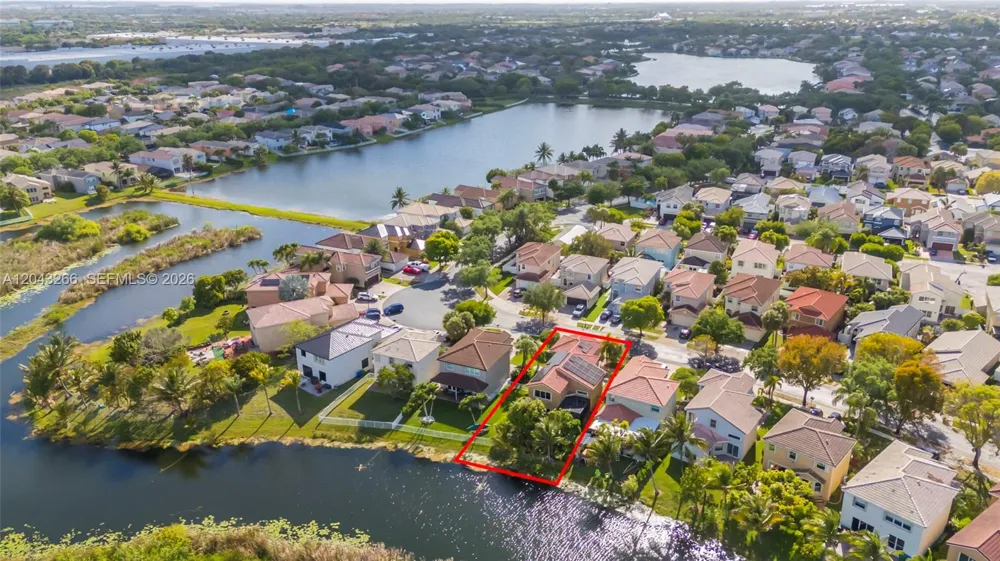 1941 SW 148th way Miramar, FL 33027