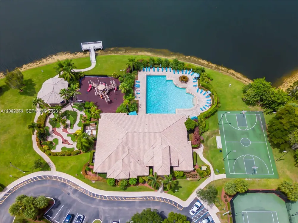1941 SW 148th way Miramar, FL 33027