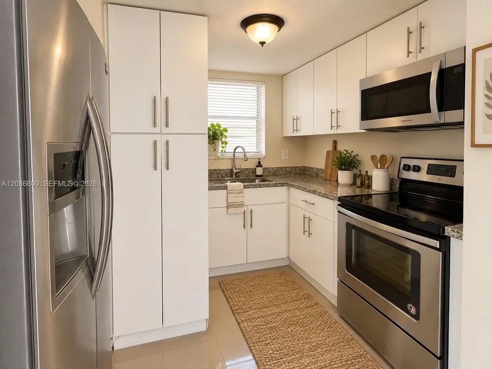 8850 Fontainebleau Blvd #203 Miami, FL 33172