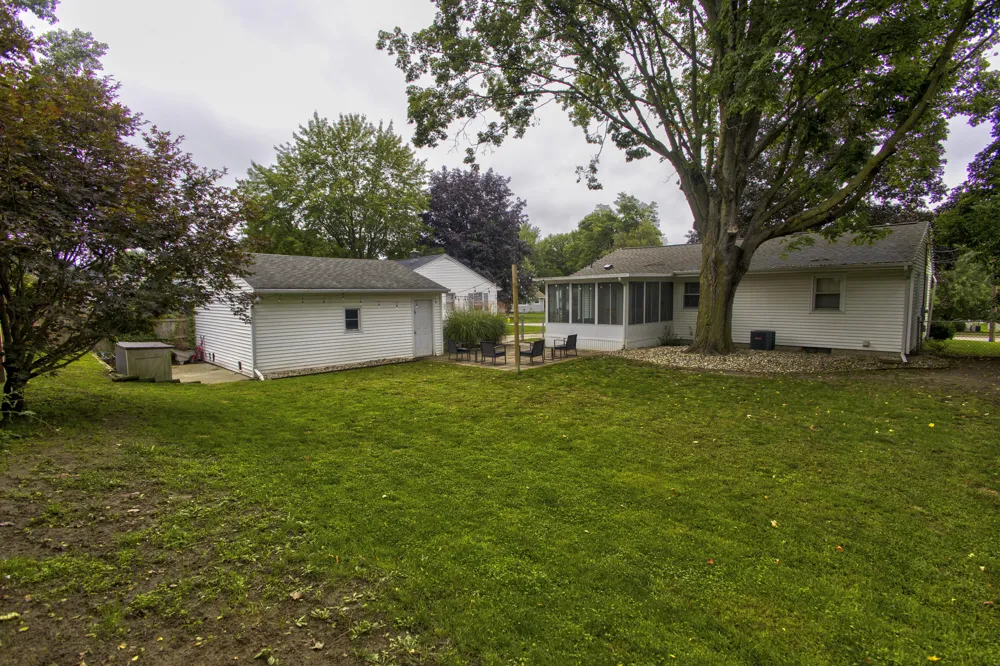 3146 Tuell Street NW Grand Rapids, MI 49504