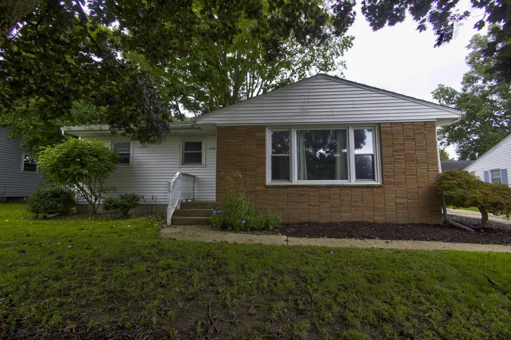 3146 Tuell Street NW Grand Rapids, MI 49504