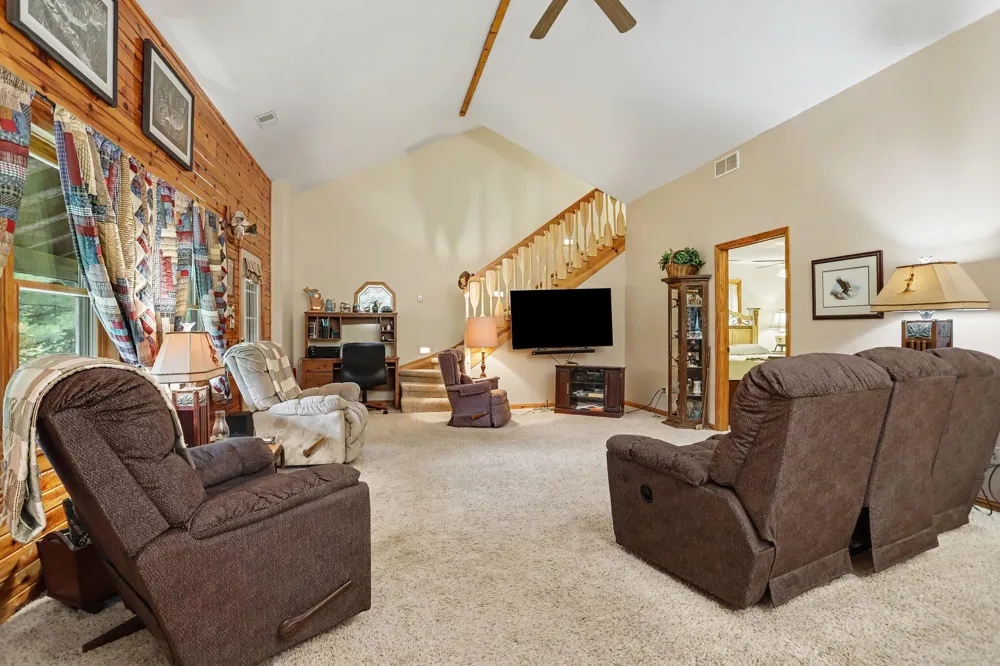 21641 Pine Lake Road Battle Creek, MI 49014