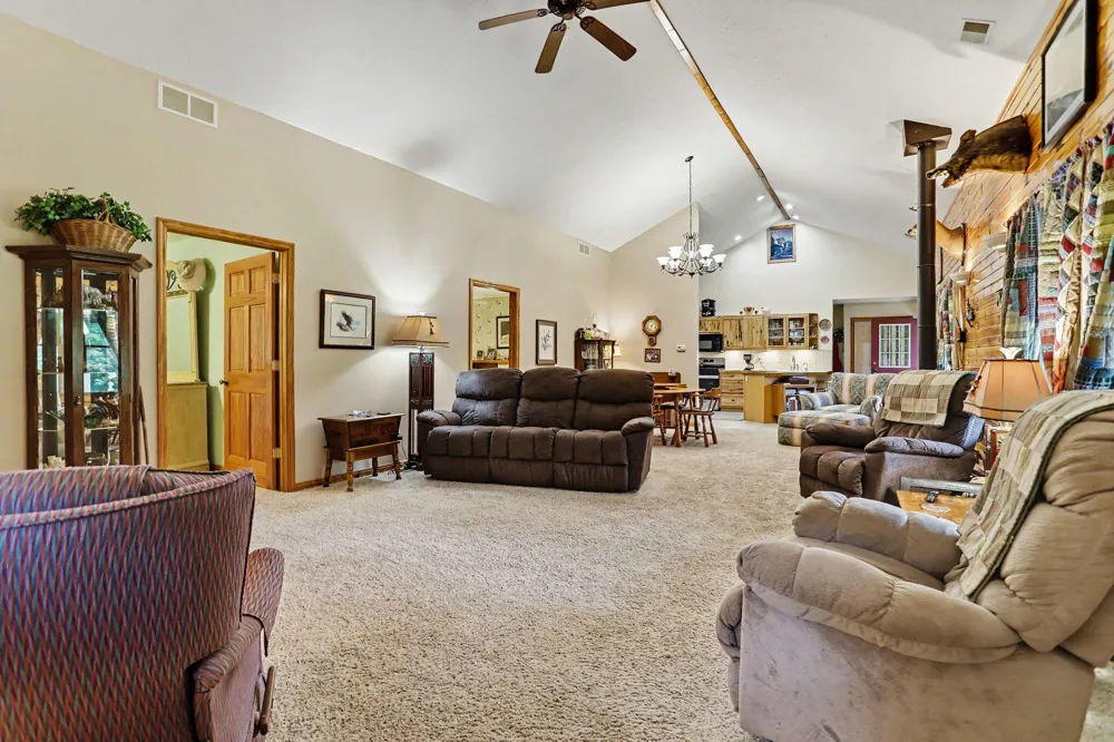 21641 Pine Lake Road Battle Creek, MI 49014