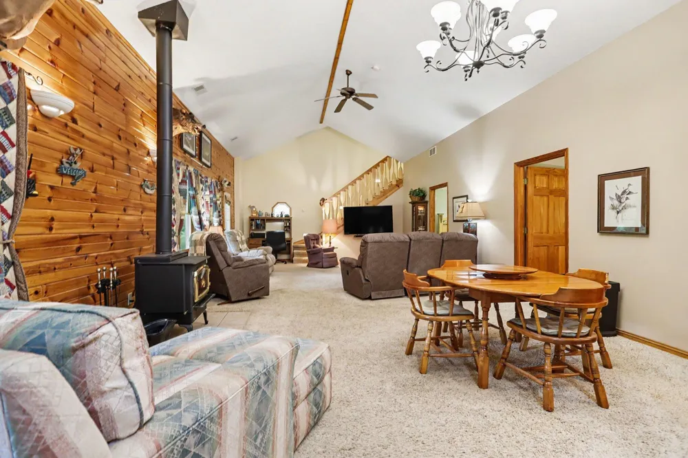 21641 Pine Lake Road Battle Creek, MI 49014