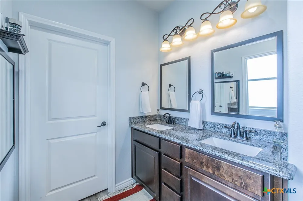 310 Ranger Blvd Salado, TX 76571