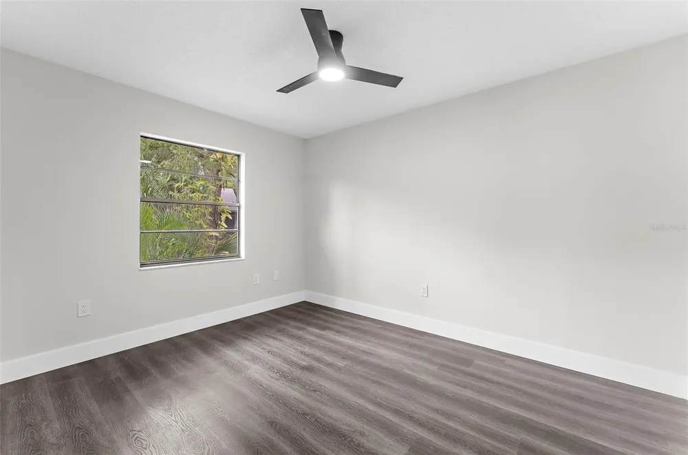 5014 BARRINGTON CIRCLE #2102 Sarasota, FL 34234