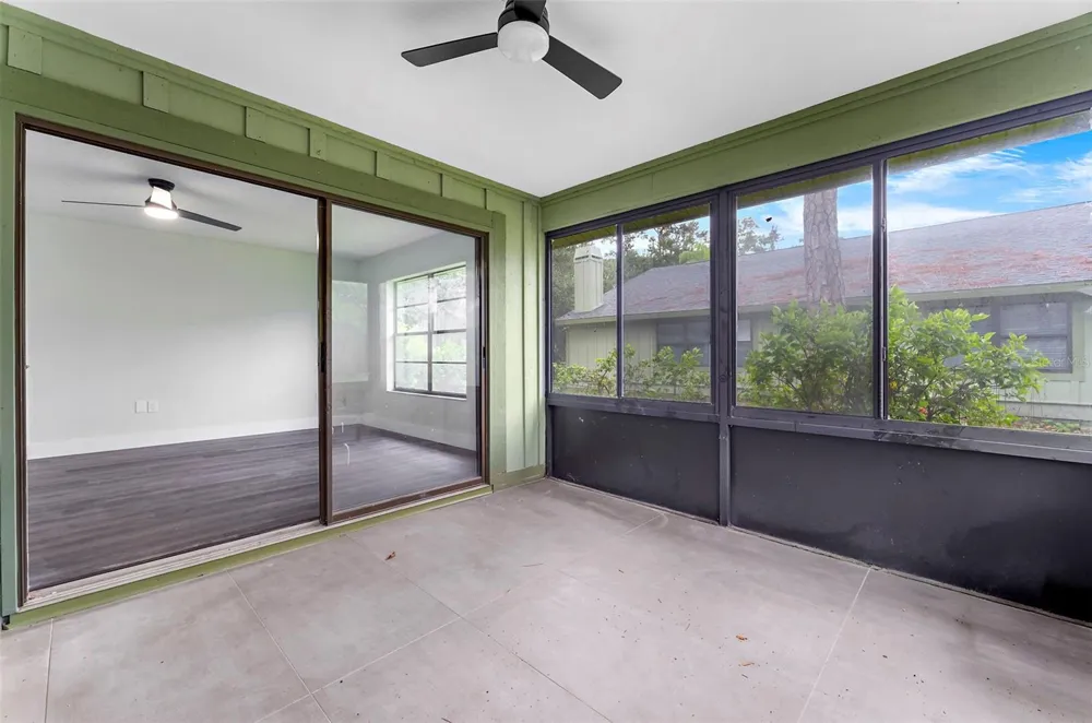 5014 BARRINGTON CIRCLE #2102 Sarasota, FL 34234