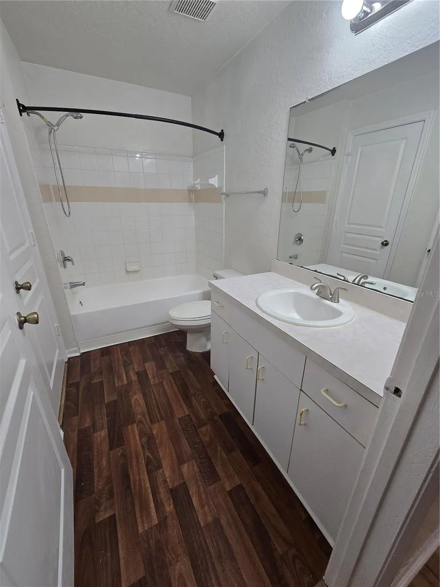 17112 CARRINGTON PARK DRIVE #902 Tampa, FL 33647