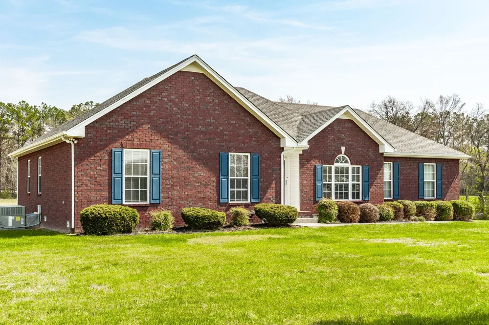 7535 Swift Rd Greenbrier, TN 37073