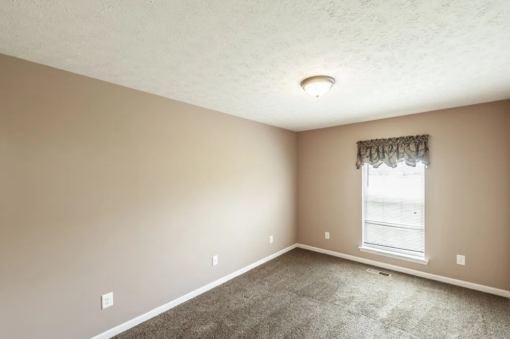 7535 Swift Rd Greenbrier, TN 37073