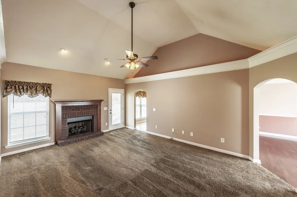 7535 Swift Rd Greenbrier, TN 37073