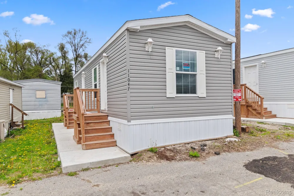 11047 Silver View Court Green Oak Township, MI 48178