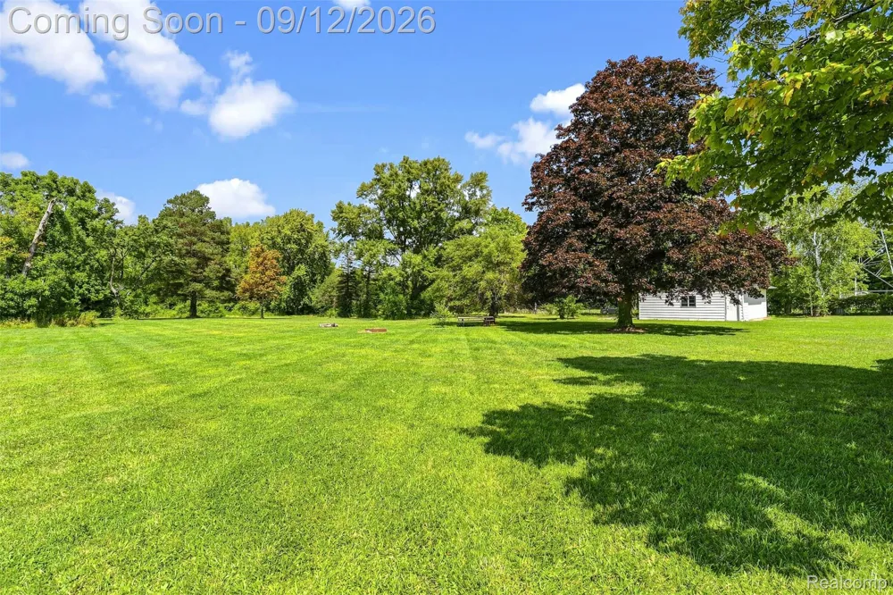 4099 E Atherton Road Burton City, MI 48519