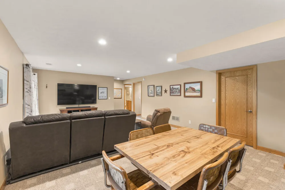 15387 Sundew Street Grand Haven Charter Township, MI 49417
