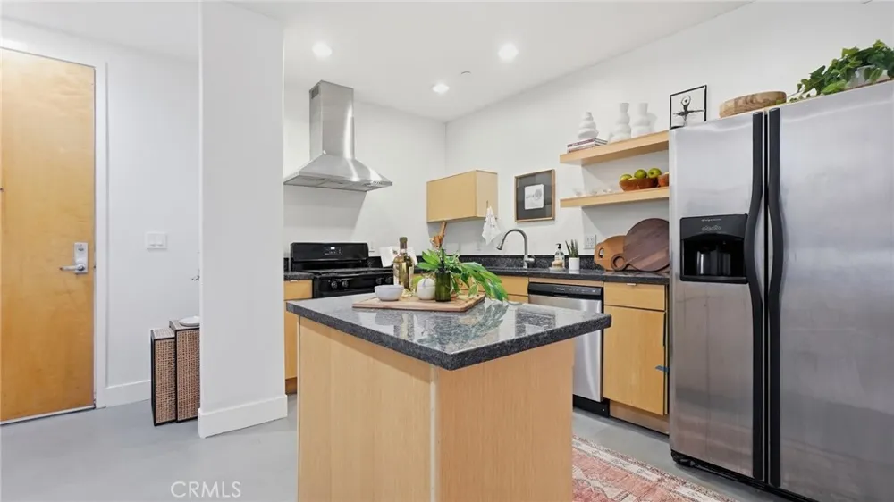5232 Satsuma North Hollywood, CA 91601