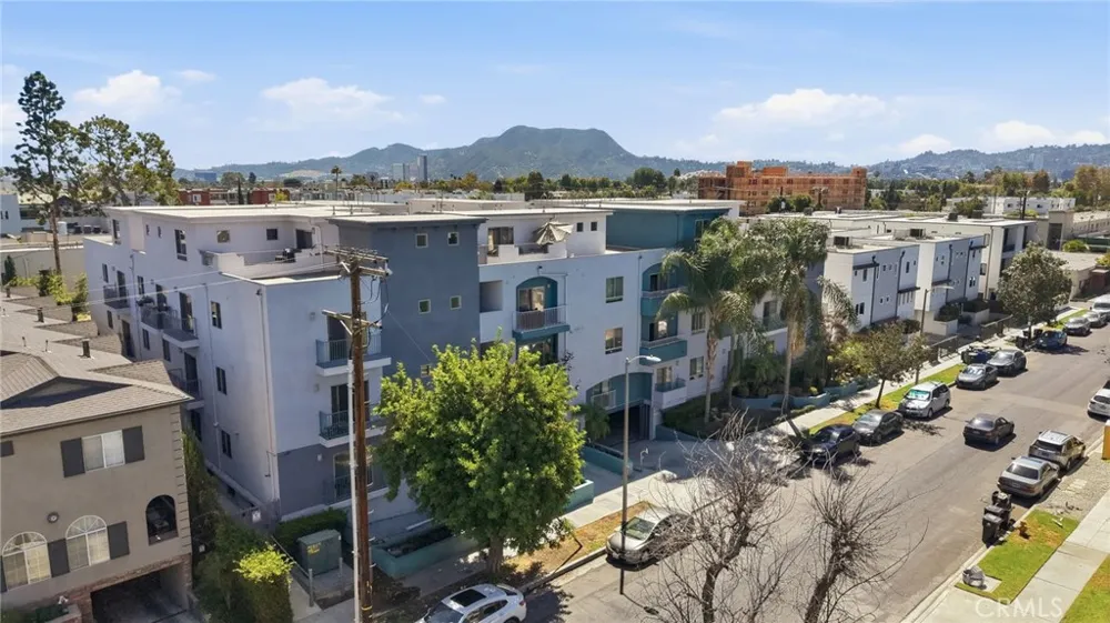 5232 Satsuma North Hollywood, CA 91601