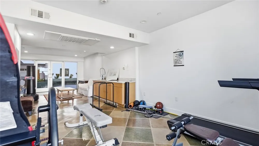 5232 Satsuma North Hollywood, CA 91601