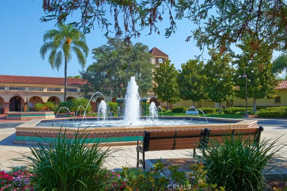 2262 Via Puerta #D Laguna Woods, CA 92637