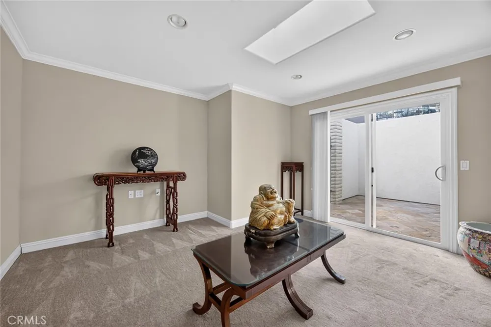 2262 Via Puerta #D Laguna Woods, CA 92637