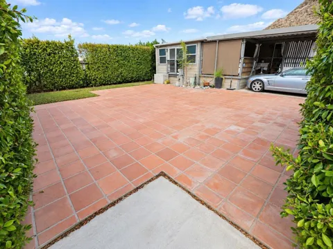 69333 Palm Canyon Drive #184