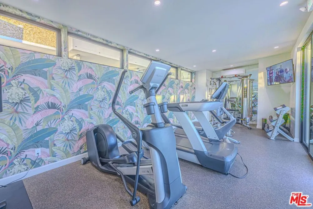 8787 Shoreham Drive #508 West Hollywood, CA 90069