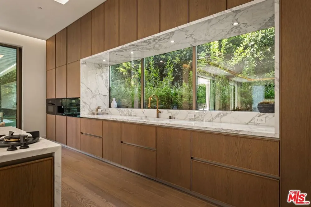 1395 Doheny Drive Los Angeles, CA 90069