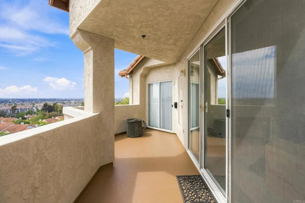 11145 Affinity Court #25 San Diego, CA 92131