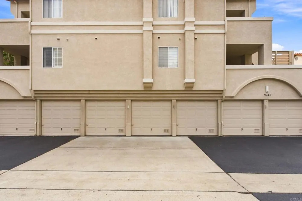 11145 Affinity Court #25 San Diego, CA 92131