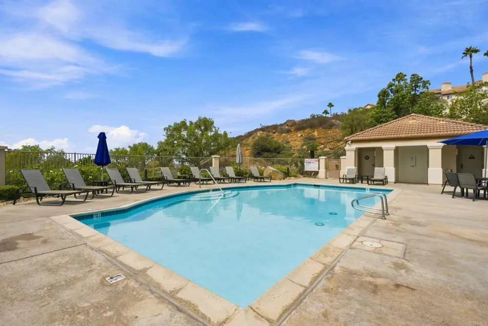 11145 Affinity Court #25 San Diego, CA 92131