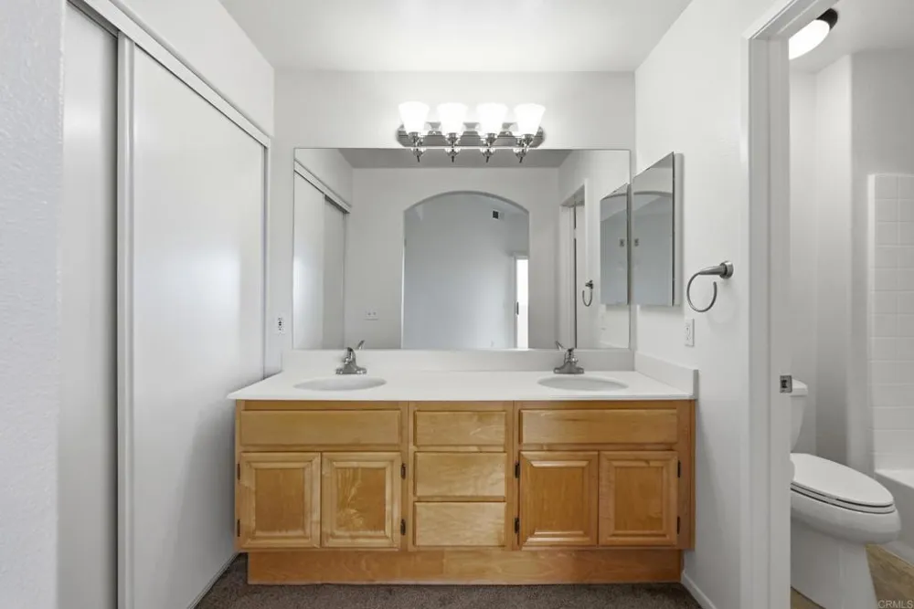 11145 Affinity Court #25 San Diego, CA 92131
