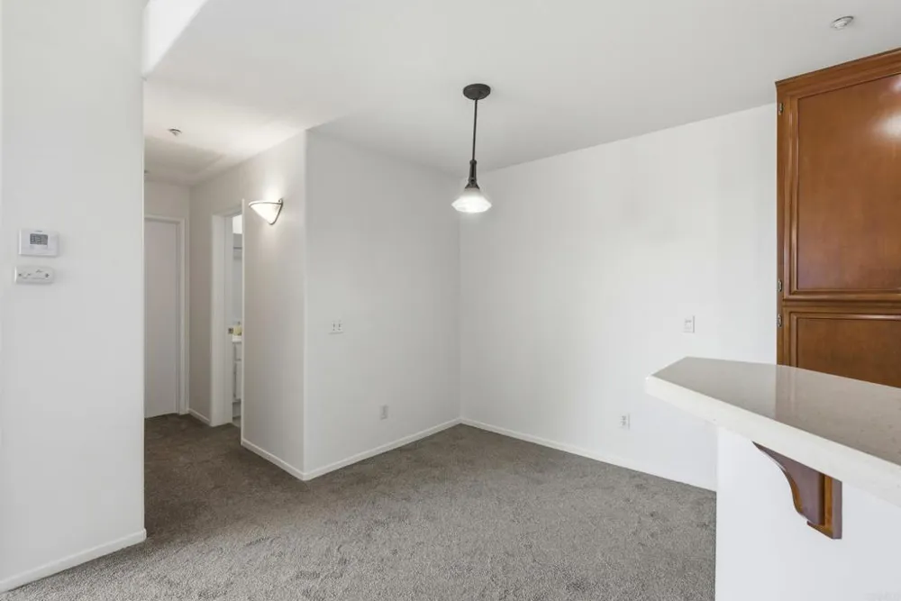 11145 Affinity Court #25 San Diego, CA 92131