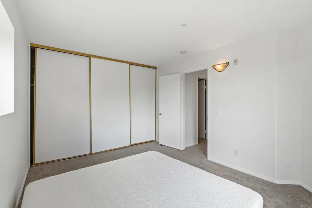 11145 Affinity Court #25 San Diego, CA 92131