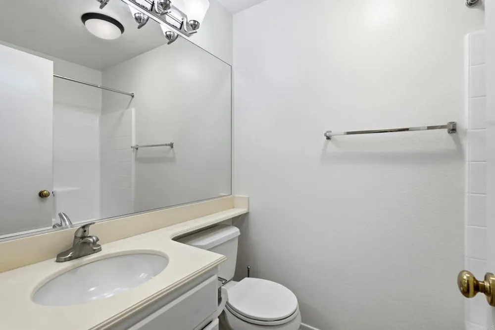 11145 Affinity Court #25 San Diego, CA 92131
