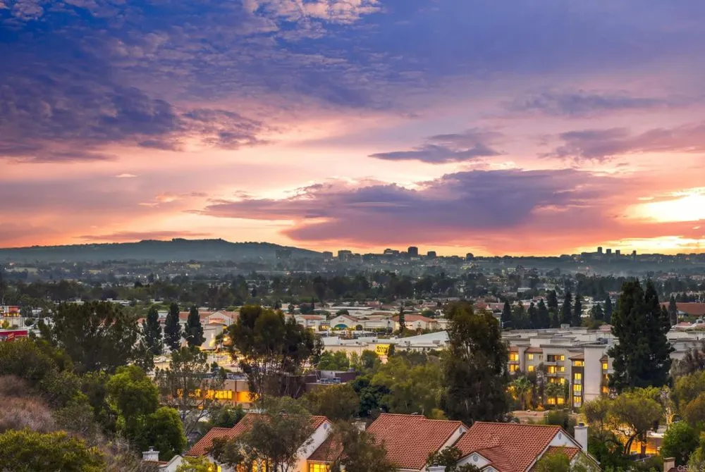 11145 Affinity Court #25 San Diego, CA 92131