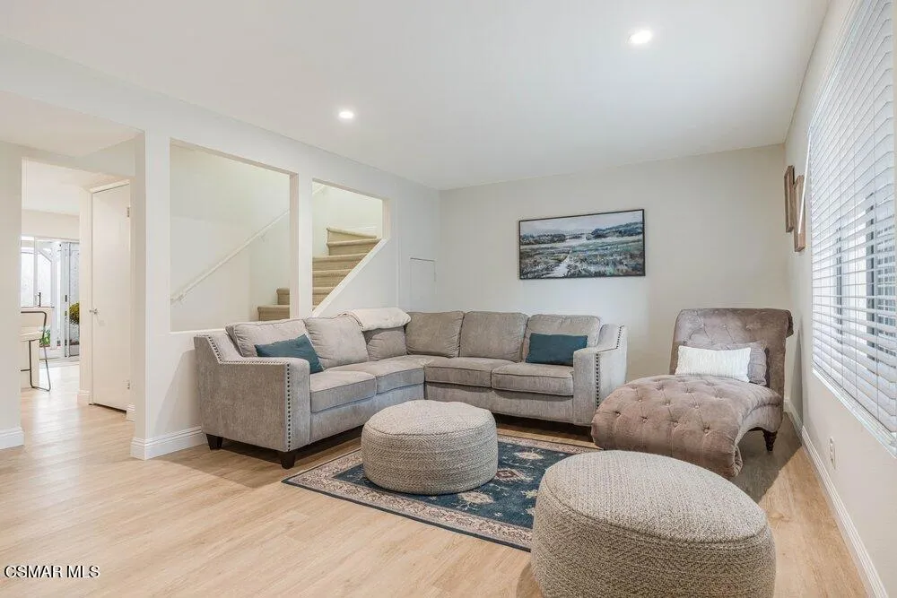 242 Green Lea Place Thousand Oaks, CA 91361